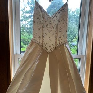 NWOT STUNNING ELEGANT BLUE EMBROIDERED WEDDING GOWN w/ CRYSTAL STRAPS + DETAILS